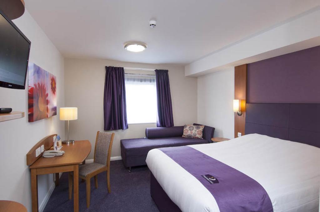 Premier Inn Leamington Spa Town Centre Ruang foto