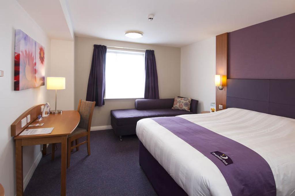 Premier Inn Leamington Spa Town Centre Ruang foto